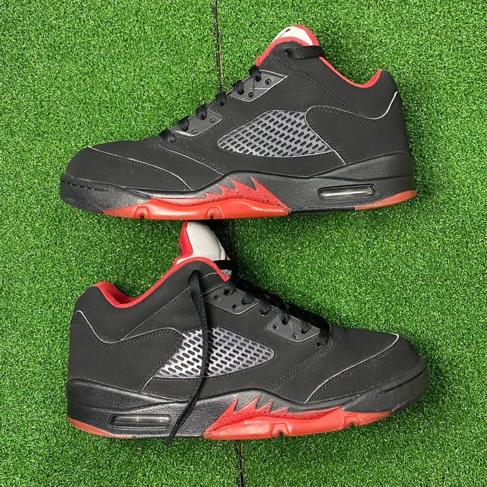 Jordan 5 “alternate 90” 2015 pair